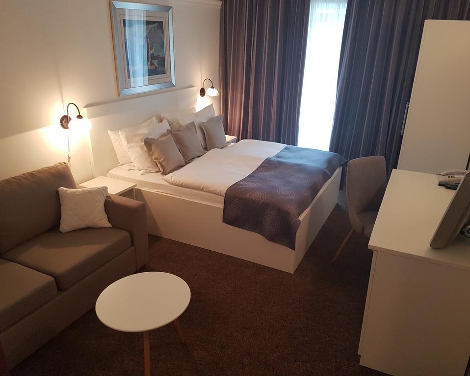 Hotel Argentum เวอร์บนิค ภายนอก รูปภาพ